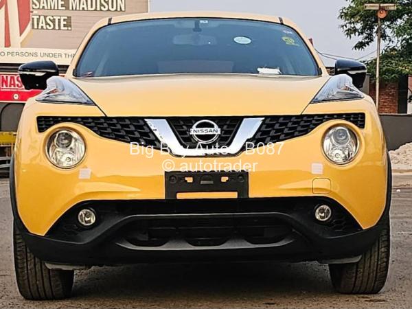 2015 - Nissan  Juke