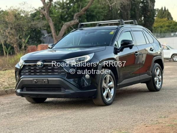 2019 - Toyota  RAV4