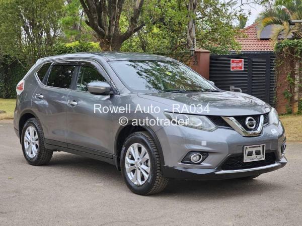 2016 - Nissan  X-Trail