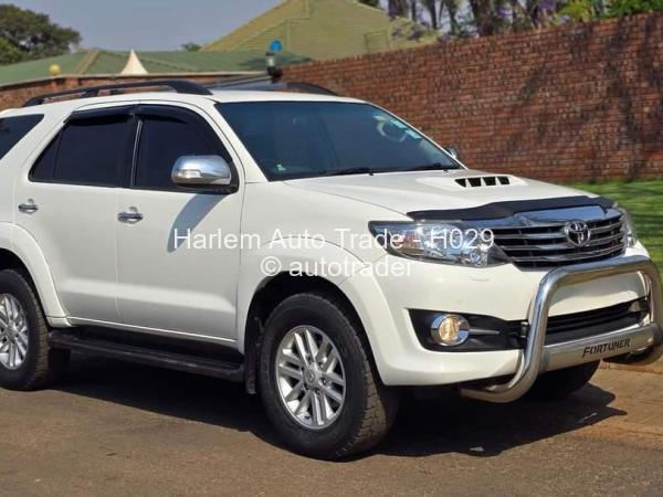 2015 - Toyota  Fortuner