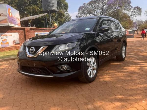 2014 - Nissan  X-Trail