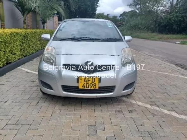 2007 - Toyota  Vitz