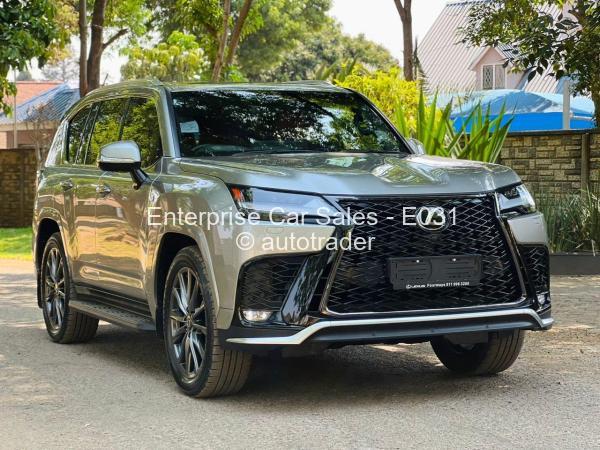 2024 - Lexus  LX