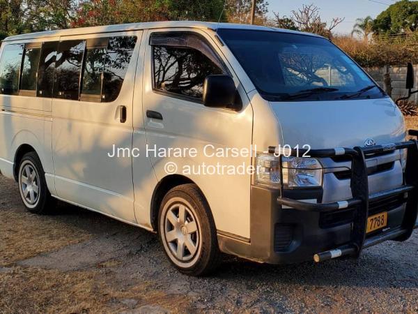 2018 - Toyota  Hiace