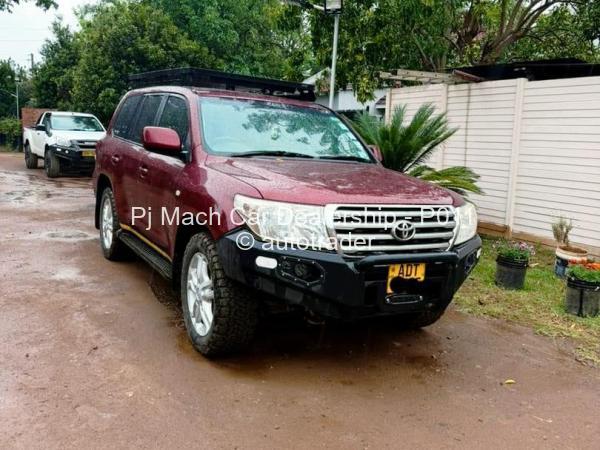 2009 - Toyota  Land Cruiser 200