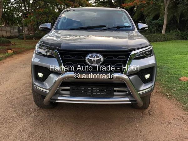 2019 - Toyota  Fortuner