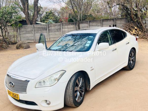 2012 - Infiniti M35