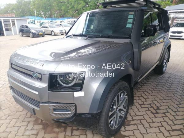 2021 - Land-Rover  Defender