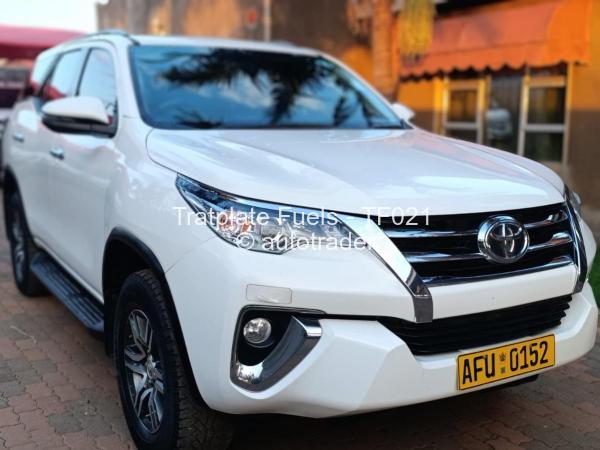 2018 - Toyota  Fortuner