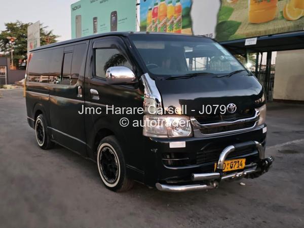 2014 - Toyota  Hiace