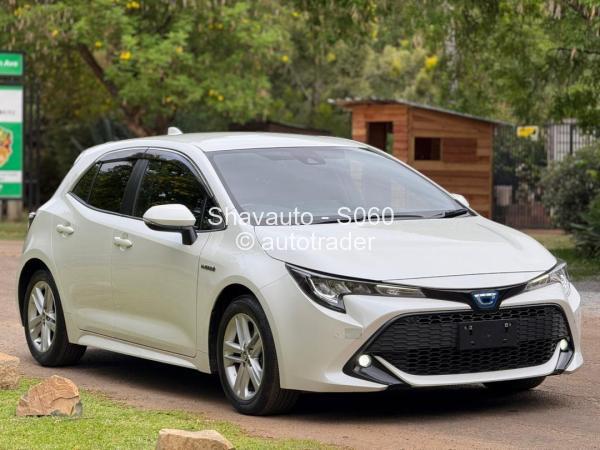 2019 - Toyota  Auris