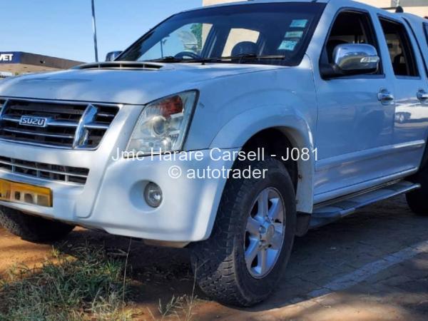 2014 - Isuzu  KB300 LX D-TEQ