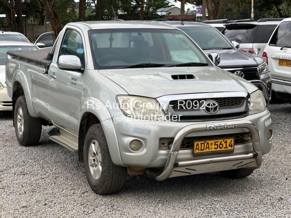 2009 - Toyota  Hilux