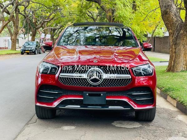 2021 - Mercedes Benz GLE