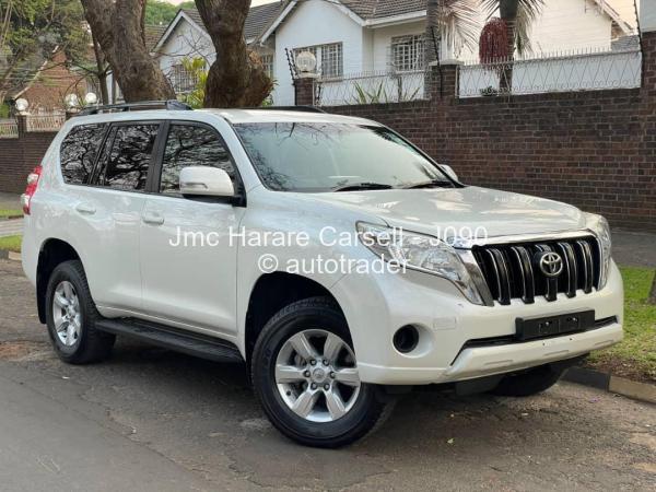 2015 - Toyota  Land Cruiser Prado