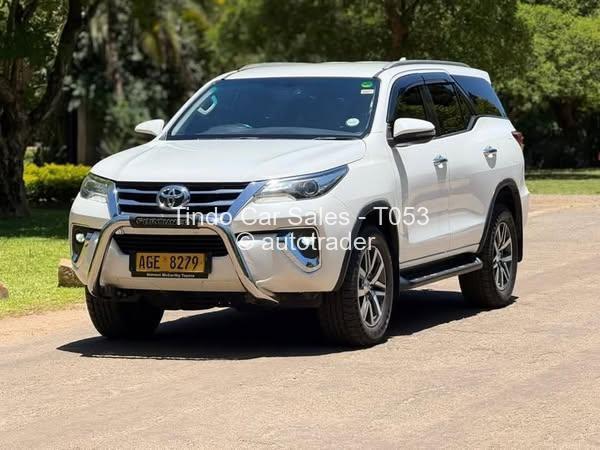 2018 - Toyota  Fortuner