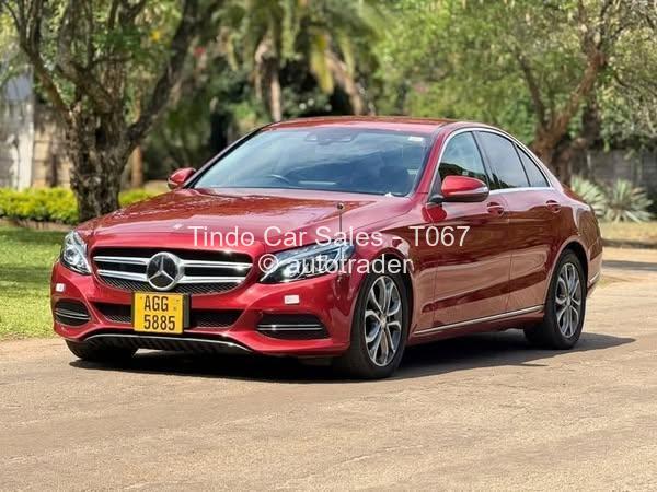 2016 - Mercedes Benz C200