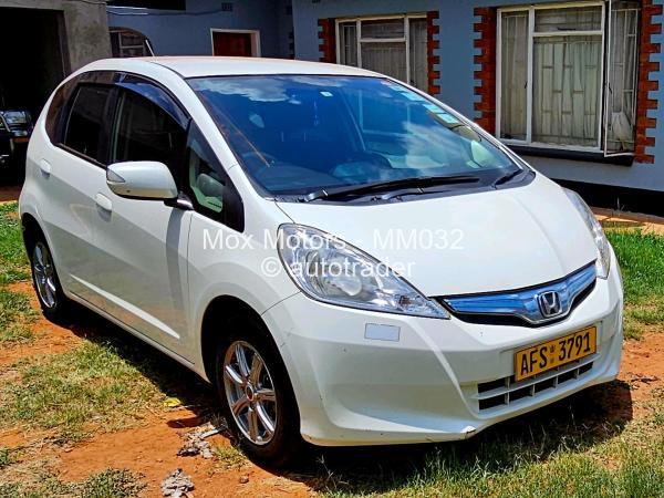 2011 - Honda Fit