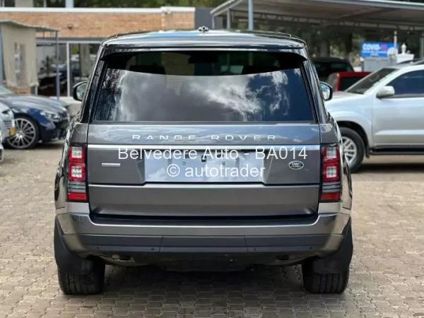 2015 - Land-Rover  Range Rover