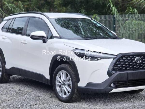 2023 - Toyota  Corolla Cross