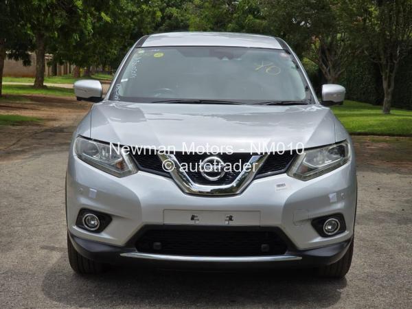 2016 - Nissan  X-Trail