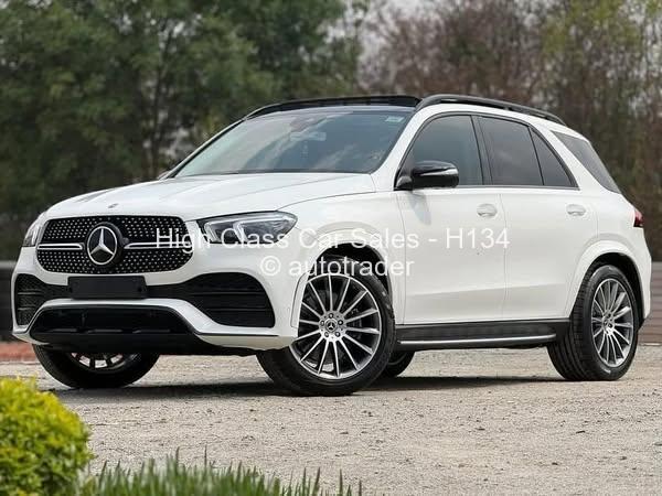 2020 - Mercedes Benz GLE