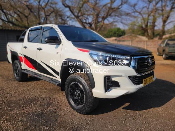 2019 - Toyota  Hilux