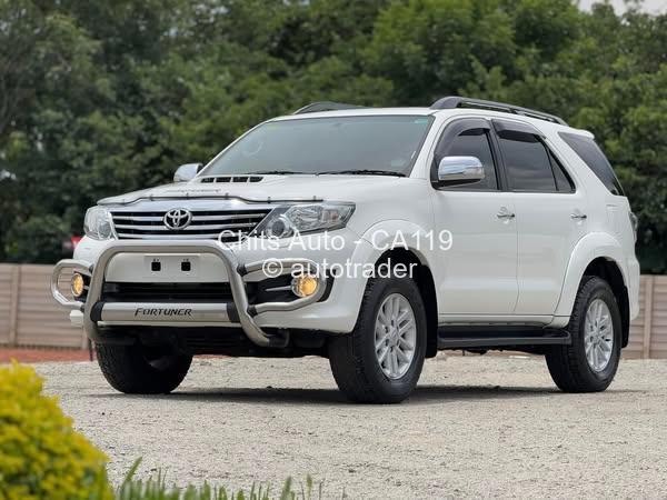 2015 - Toyota  Fortuner