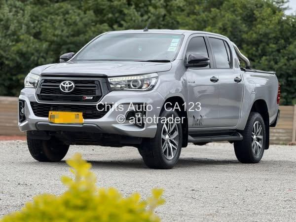 2018 - Toyota  Hilux