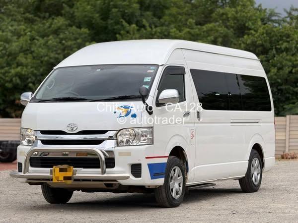 2016 - Toyota  Hiace