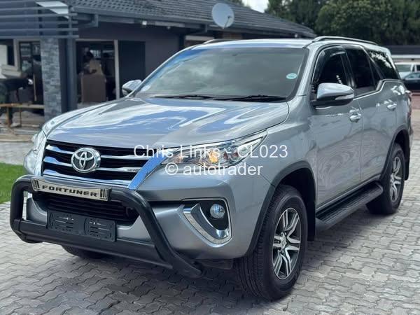 2017 - Toyota  Fortuner