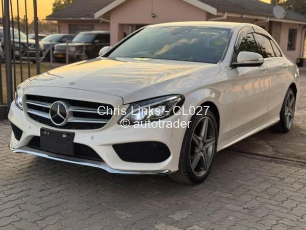 2015 - Mercedes Benz C200