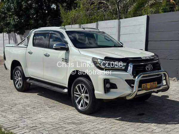 2017 - Toyota  Hilux