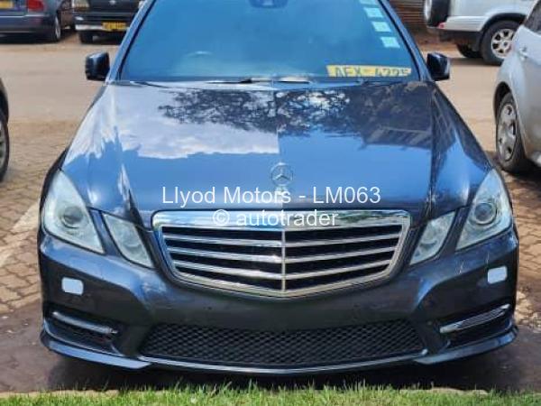 2013 - Mercedes Benz E220