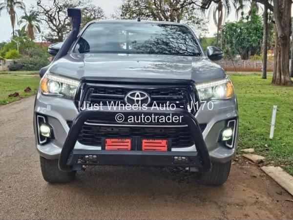 2022 - Toyota  HILUX GD6