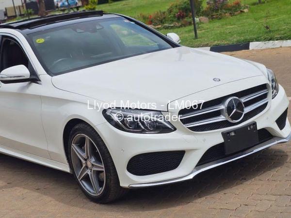 2015 - Mercedes Benz C200