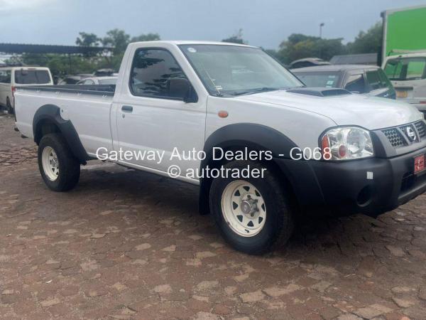 2016 - Nissan  NP300 Hardbody