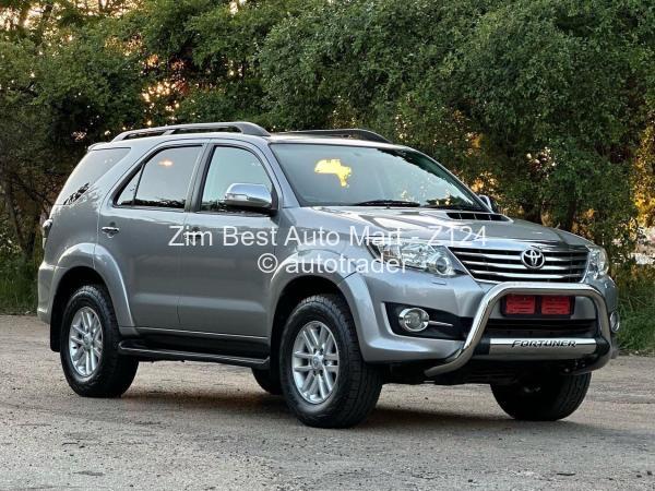 2015 - Toyota  Fortuner