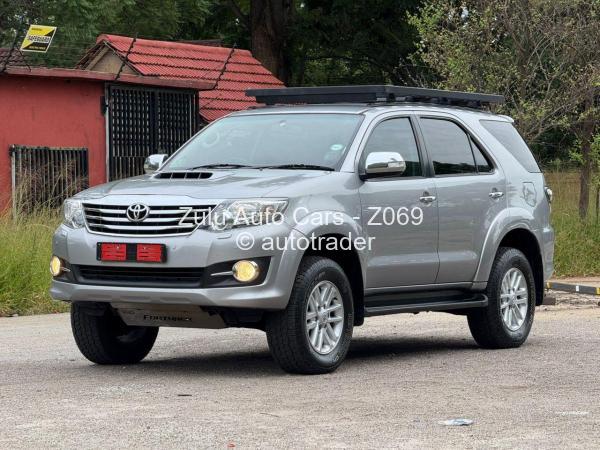 2015 - Toyota  Fortuner