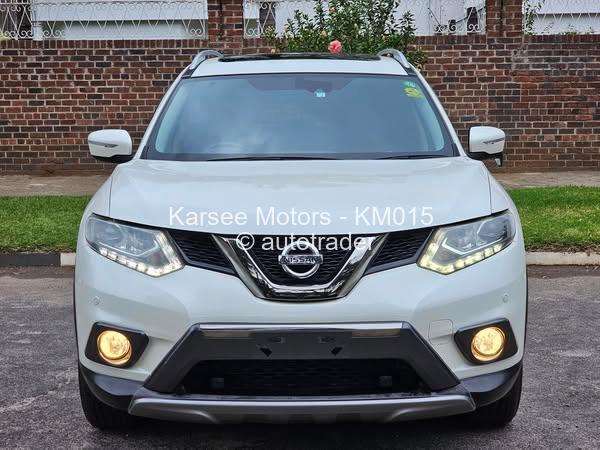 2015 - Nissan  Xtrail