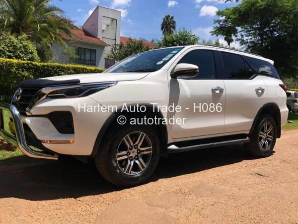 2021 - Toyota  Fortuner