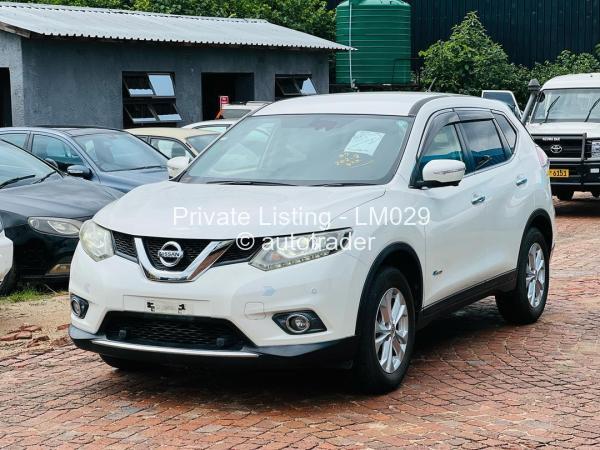 2016 - Nissan  Xtrail