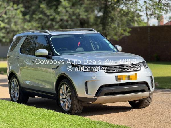 2020 - Land-Rover  Discovery 5