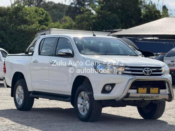 2017 - Toyota  HILUX GD6