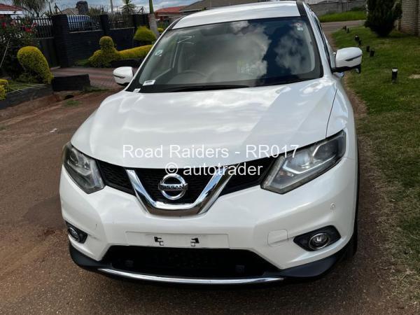 2016 - Nissan  Xtrail