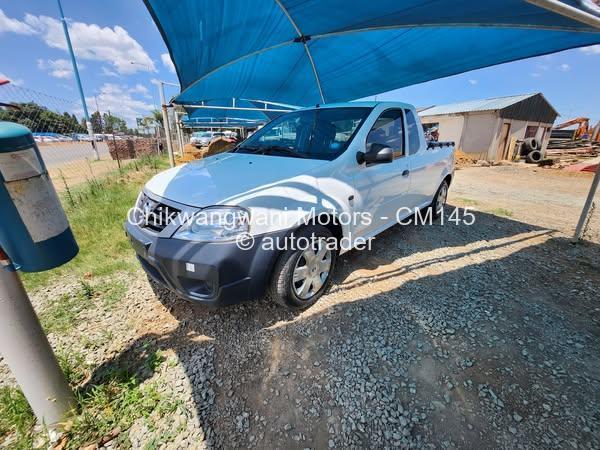 2015 - Nissan  NP300 Hardbody