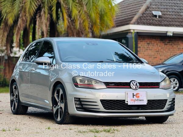 2016 - Volkswagen  Golf