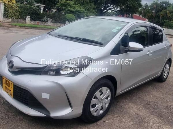 2014 - Toyota  Vitz