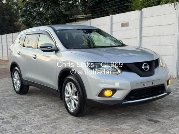 2015 - Nissan  Xtrail