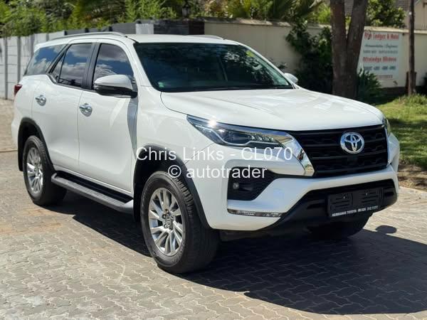 2021 - Toyota  Fortuner